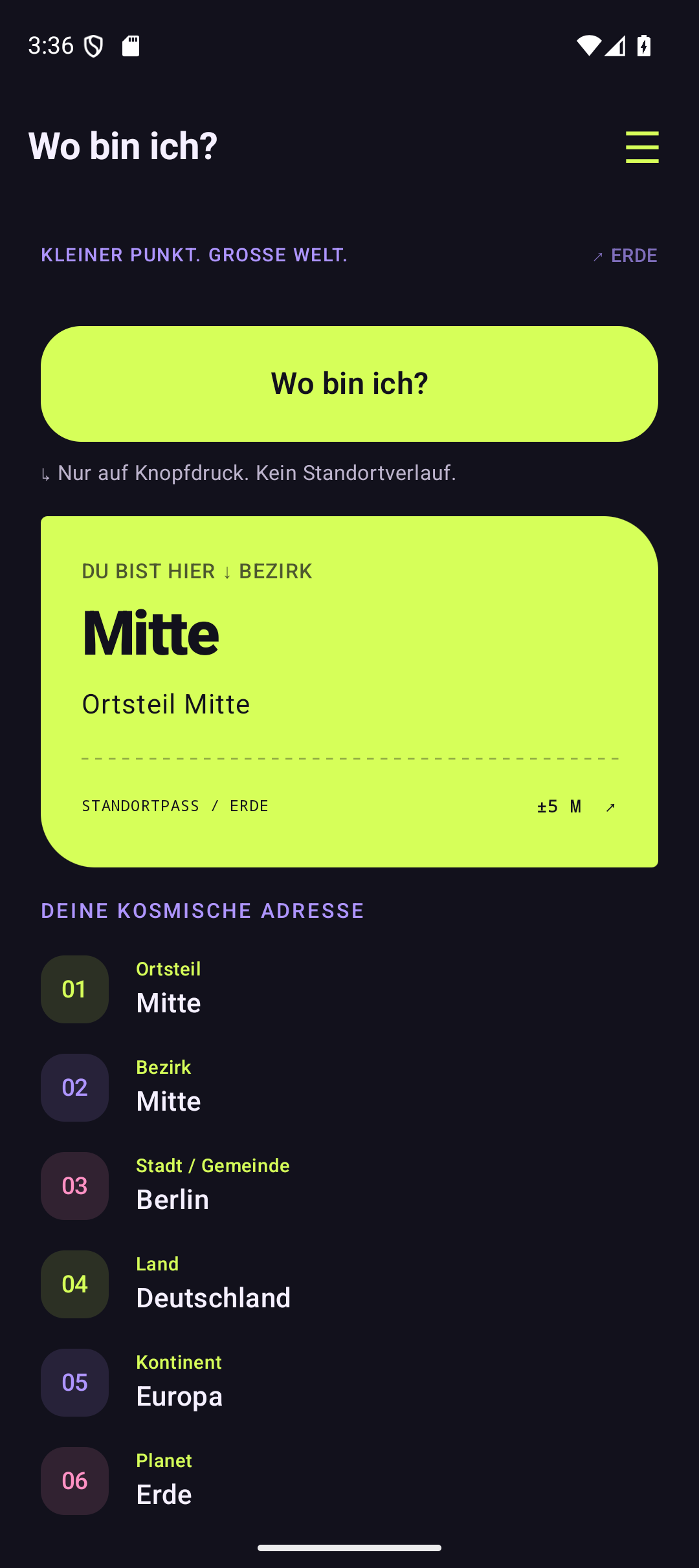 App-Screenshot: Der Standortpass zeigt Mitte als Bezirk und Ortsteil, danach Berlin bis Erde.